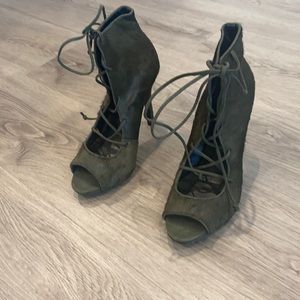 Schultz olive pony hair lace up stilettos